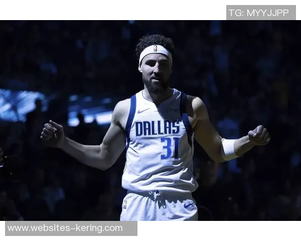 克莱汤普森的篮球传奇旅程与勇士队的辉煌时刻