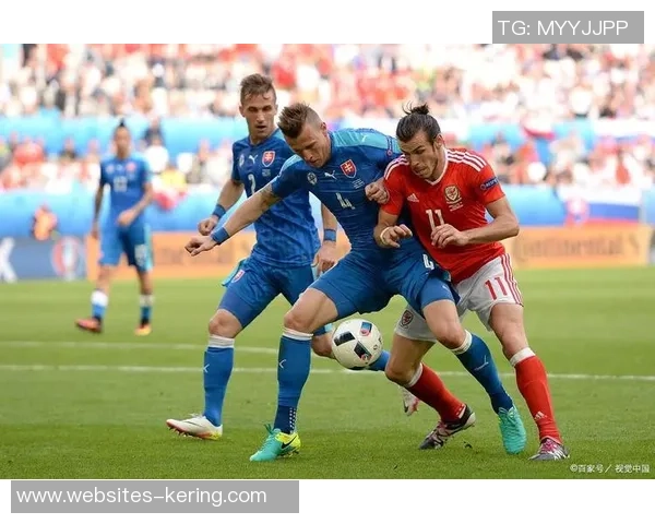 意大利U21对决波兰U21青年足球赛场的激情碰撞与精彩瞬间 意大利U21对决波兰U21青年足球赛场的激情碰撞与精彩瞬间